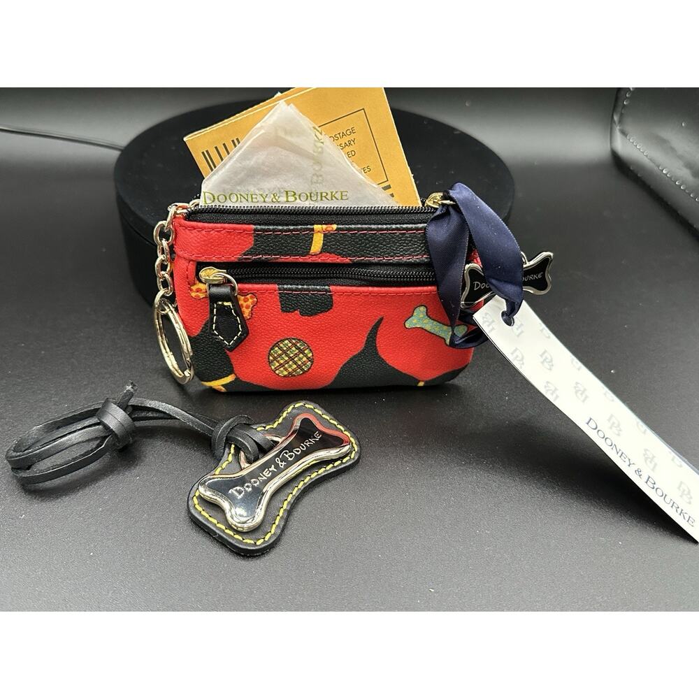 Dooney & Bourke Dog Print Coin Purse + Matching Charm NWT Scottie Dachshund